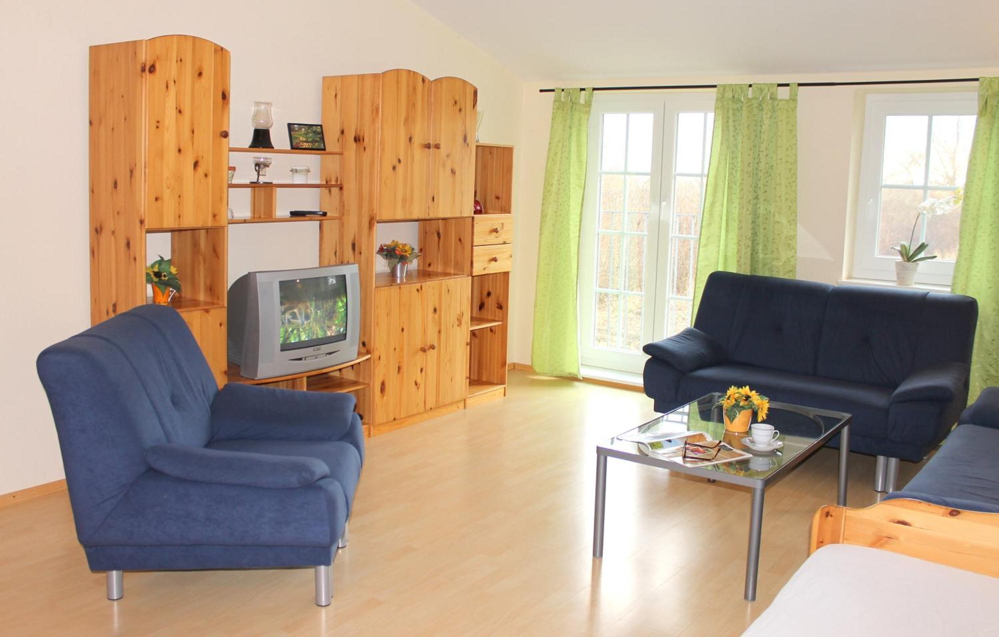 Ferienwohnung Hof Triangel - Whg 2 - Bauernhofurlaub mit Streicheltieren und Treckerfahren Riepsdorf Exterior foto